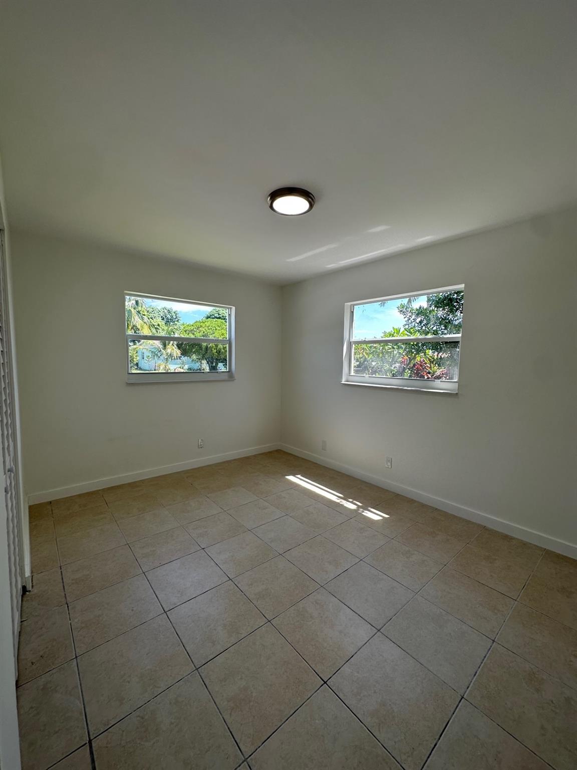 Forest Park Sec 2 51-35 B - Residential Lease