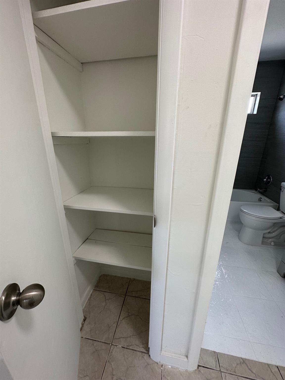 Forest Park Sec 2 51-35 B - Residential Lease