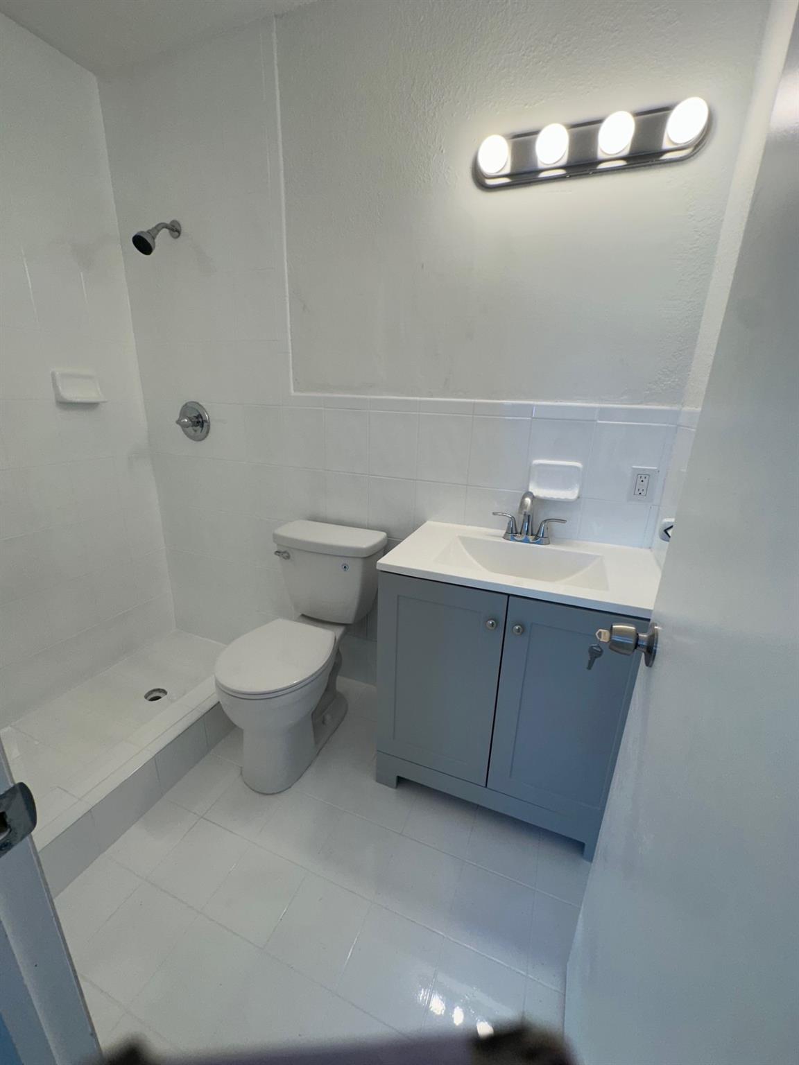 Forest Park Sec 2 51-35 B - Residential Lease