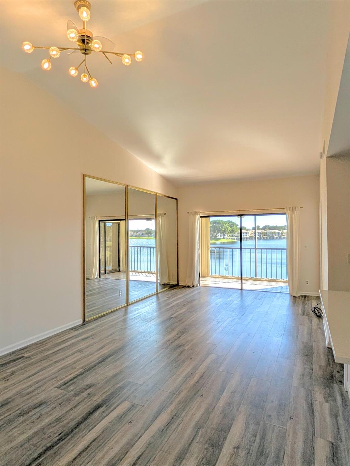 LAKE WINDWOOD CONDO - Residential