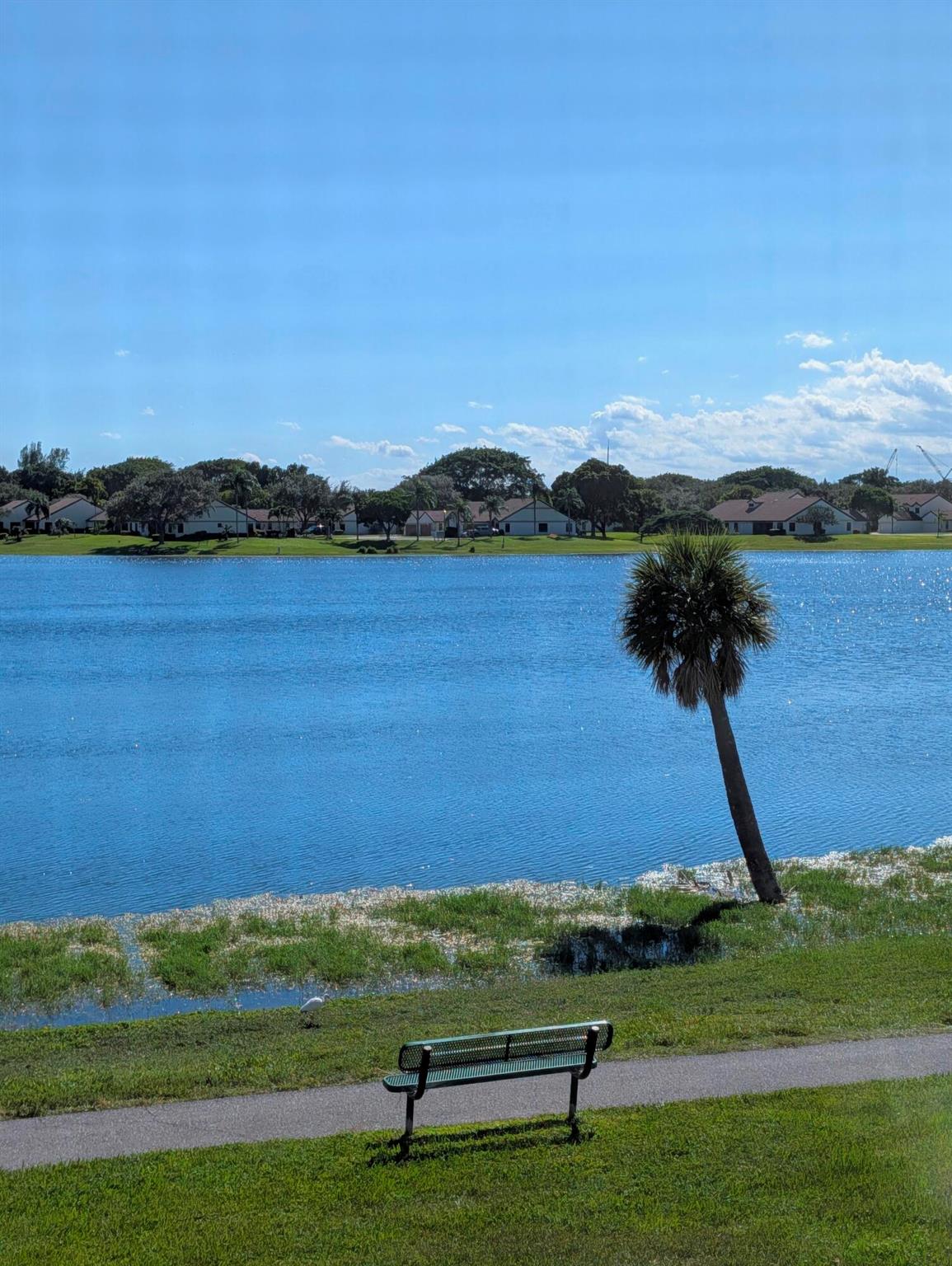 LAKE WINDWOOD CONDO - Residential