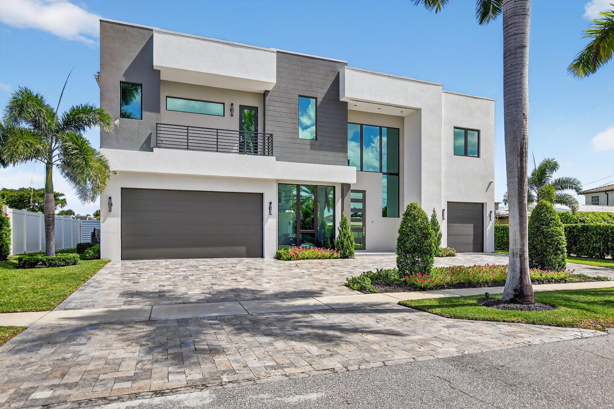 BOCA HARBOUR 1ST SEC - Residential