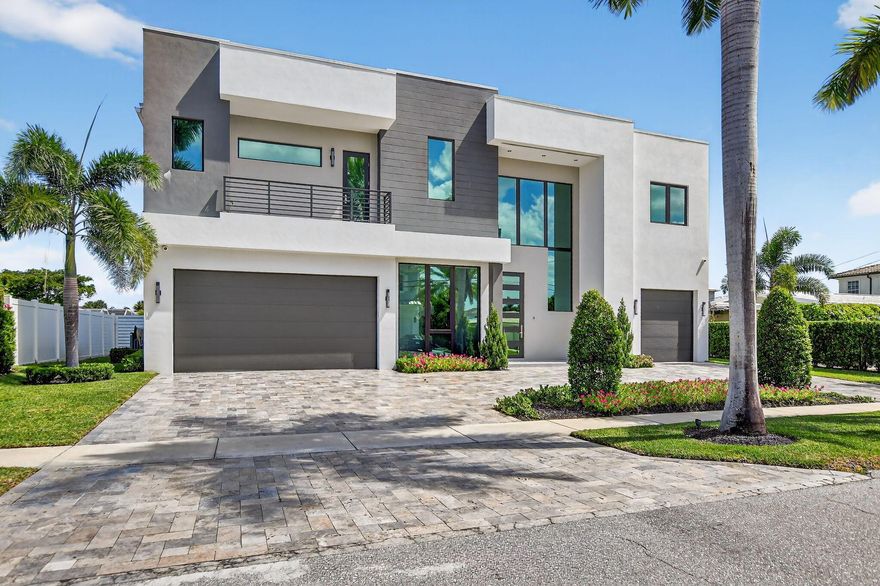 Welcome to this exquisite 2021 constructed residence nestled in Boca Harbour of Boca Raton, FL. This stunning home is a testament to modern elegance, offering a harmonious blend of luxury and sophisticated design. Spanning an impressive 8,250 square feet of total lot space, this magnificent property features 6 spacious bedrooms and 6.5 luxurious bathrooms, each thoughtfully crafted to provide ultimate comfort and style. The grand entrance welcomes you with soaring ceilings and an abundance of natural light, accentuating the home's open and airy feel. The gourmet kitchen is a culinary masterpiece, equipped with top-of-the-line Thermador appliances, sleek cabinetry, and a generous island that serves as the centerpiece for both cooking and entertaining.