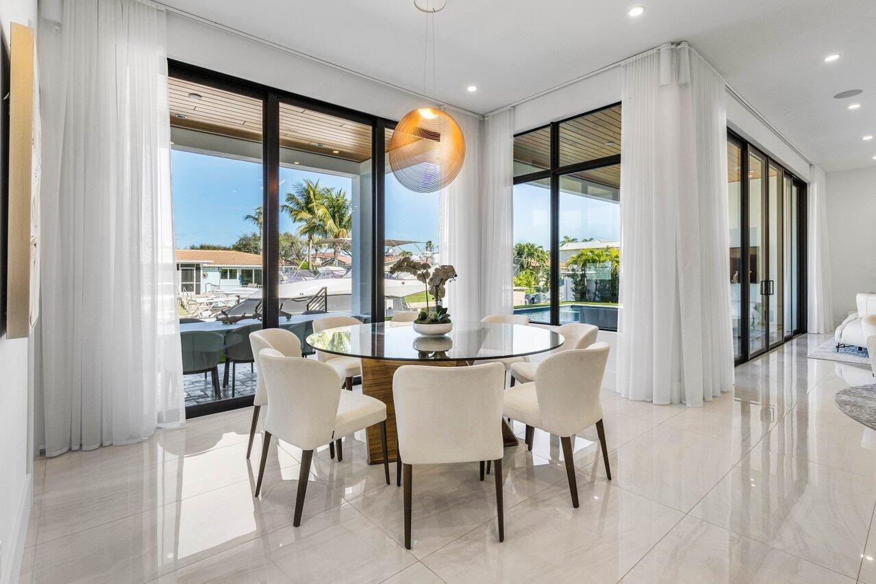 BOCA HARBOUR 1ST SEC - Residential