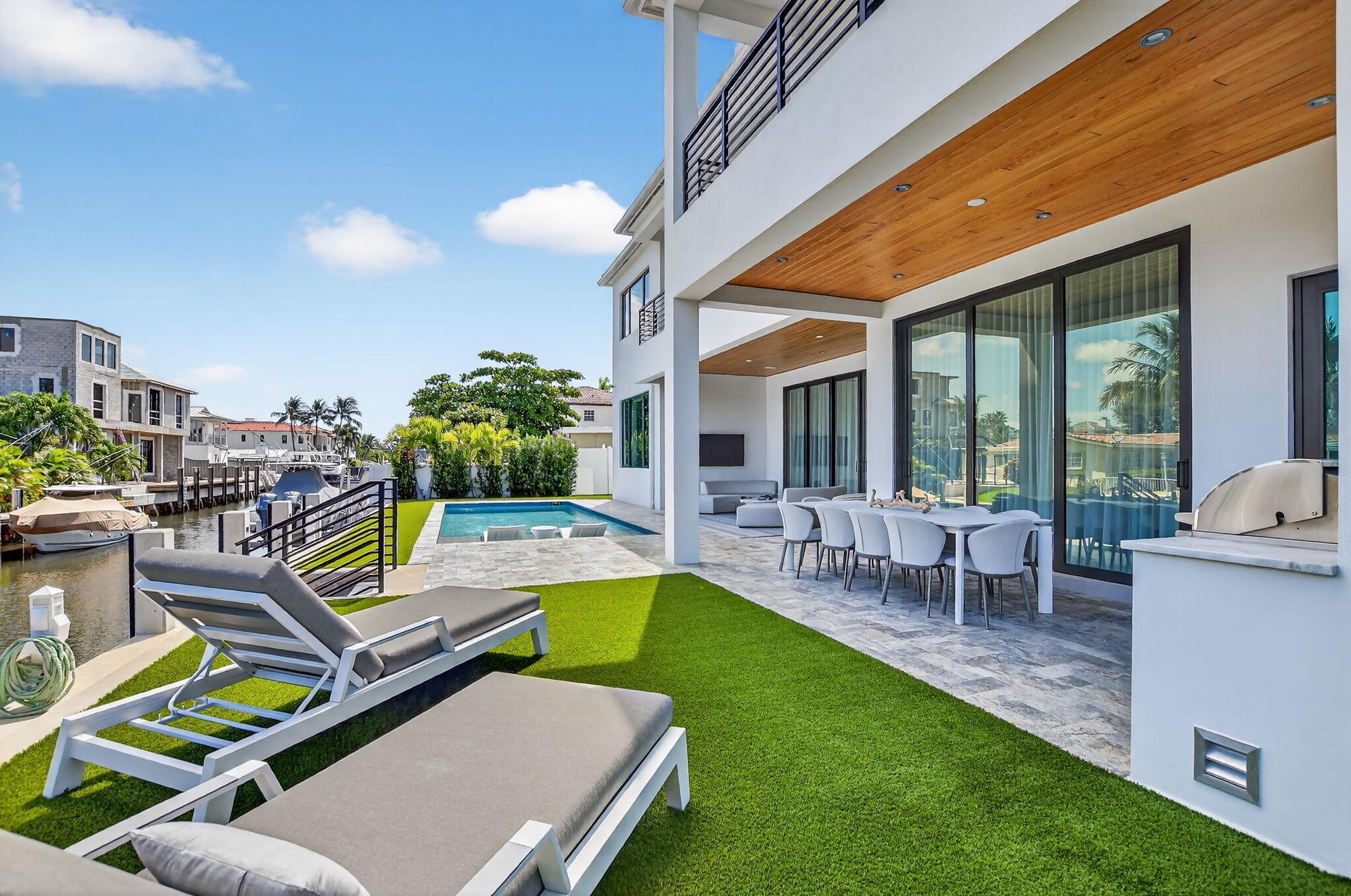 BOCA HARBOUR 1ST SEC - Residential