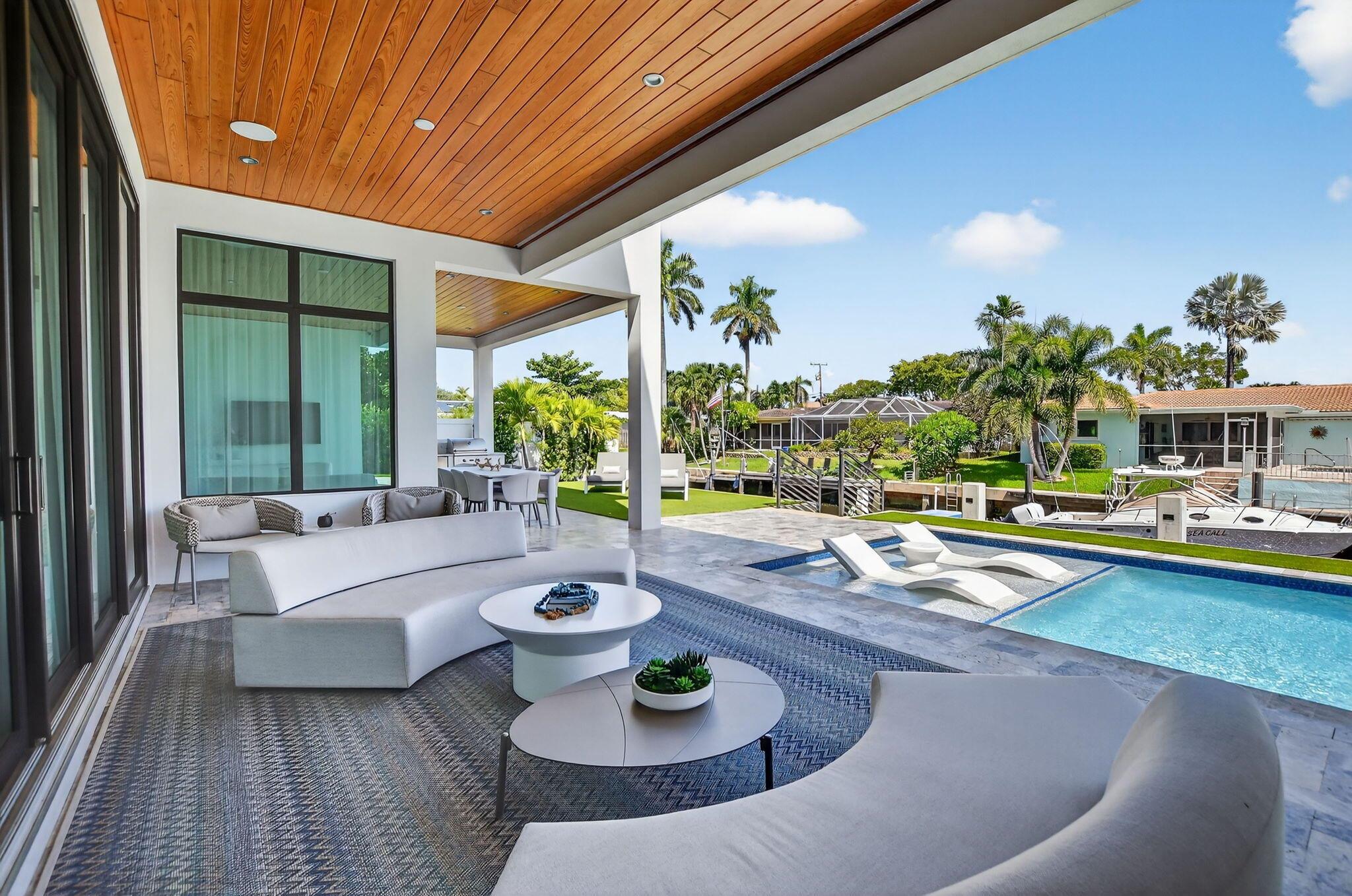 BOCA HARBOUR 1ST SEC - Residential