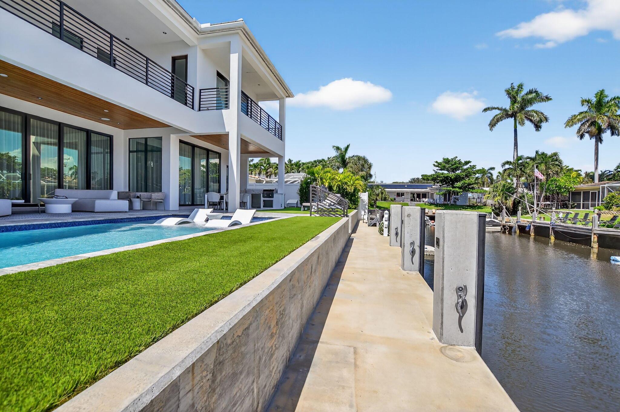 BOCA HARBOUR 1ST SEC - Residential