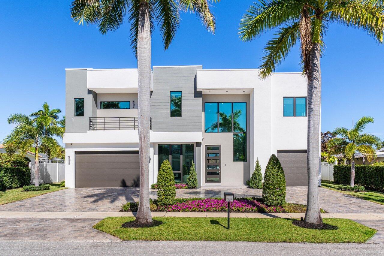 BOCA HARBOUR 1ST SEC - Residential