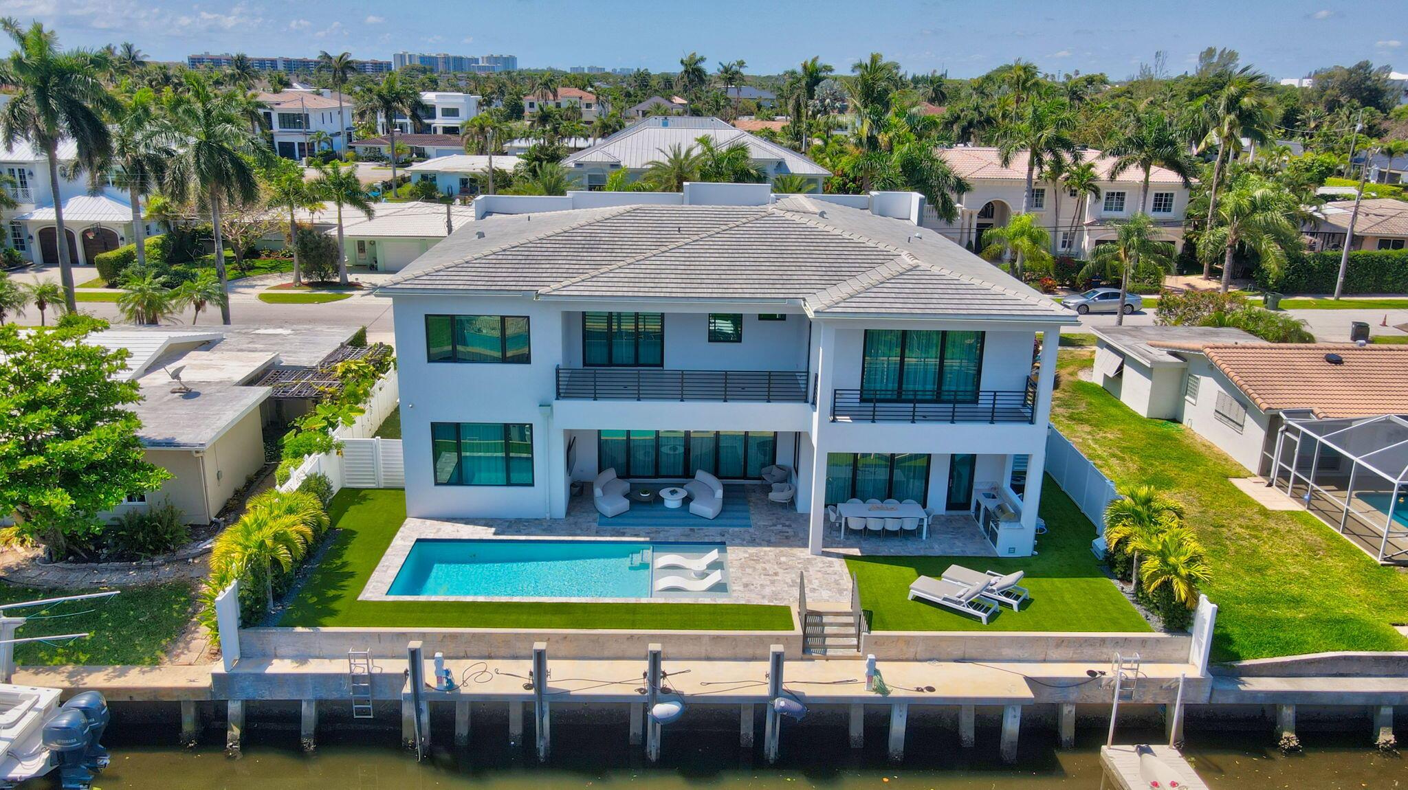 BOCA HARBOUR 1ST SEC - Residential