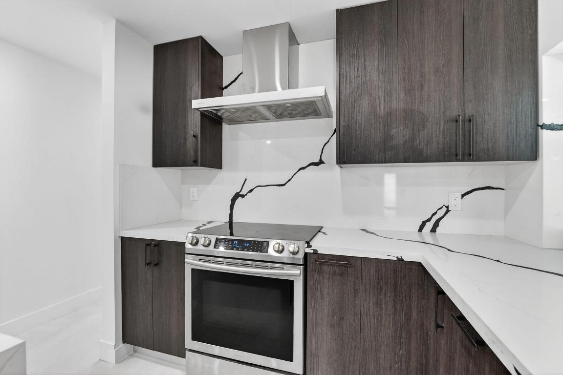 LOS PASEOS OF VIA VERDE REPLAT - Residential