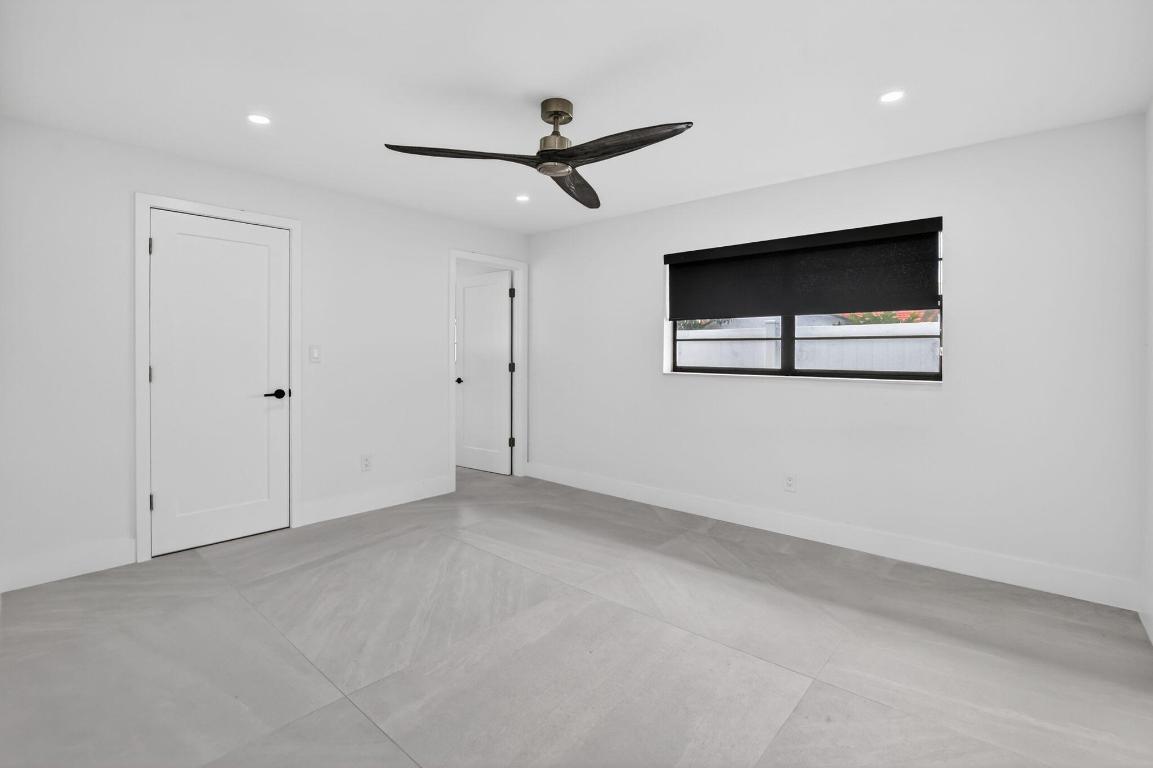 LOS PASEOS OF VIA VERDE REPLAT - Residential