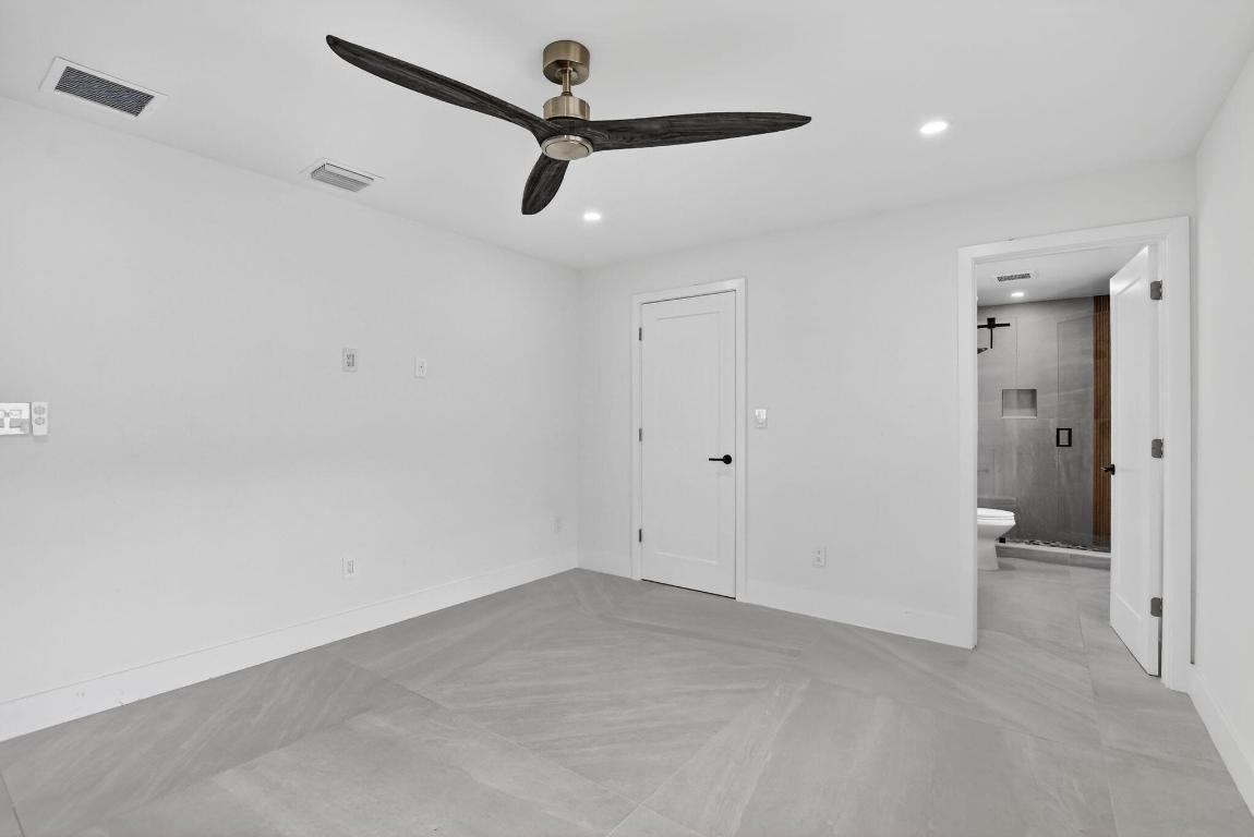 LOS PASEOS OF VIA VERDE REPLAT - Residential