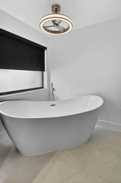 LOS PASEOS OF VIA VERDE REPLAT - Residential