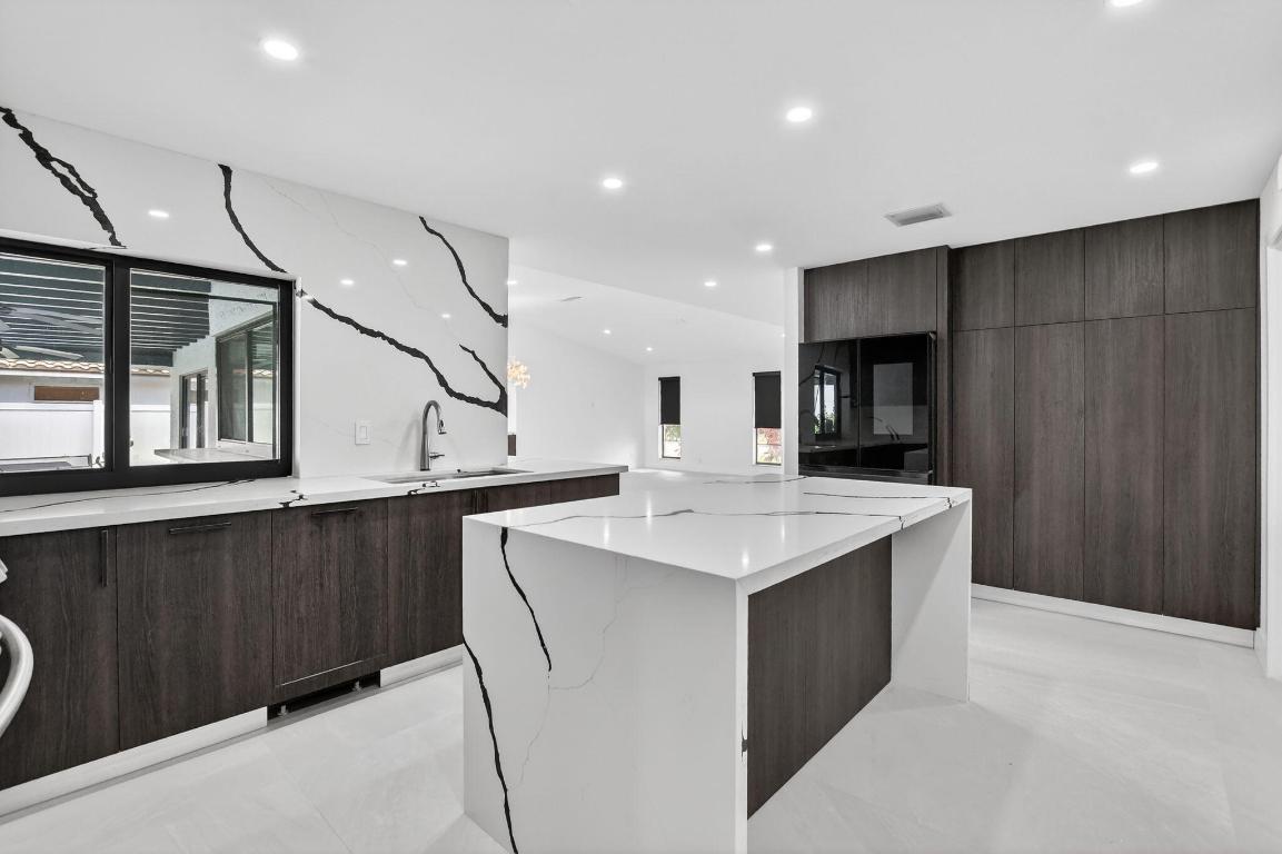 LOS PASEOS OF VIA VERDE REPLAT - Residential