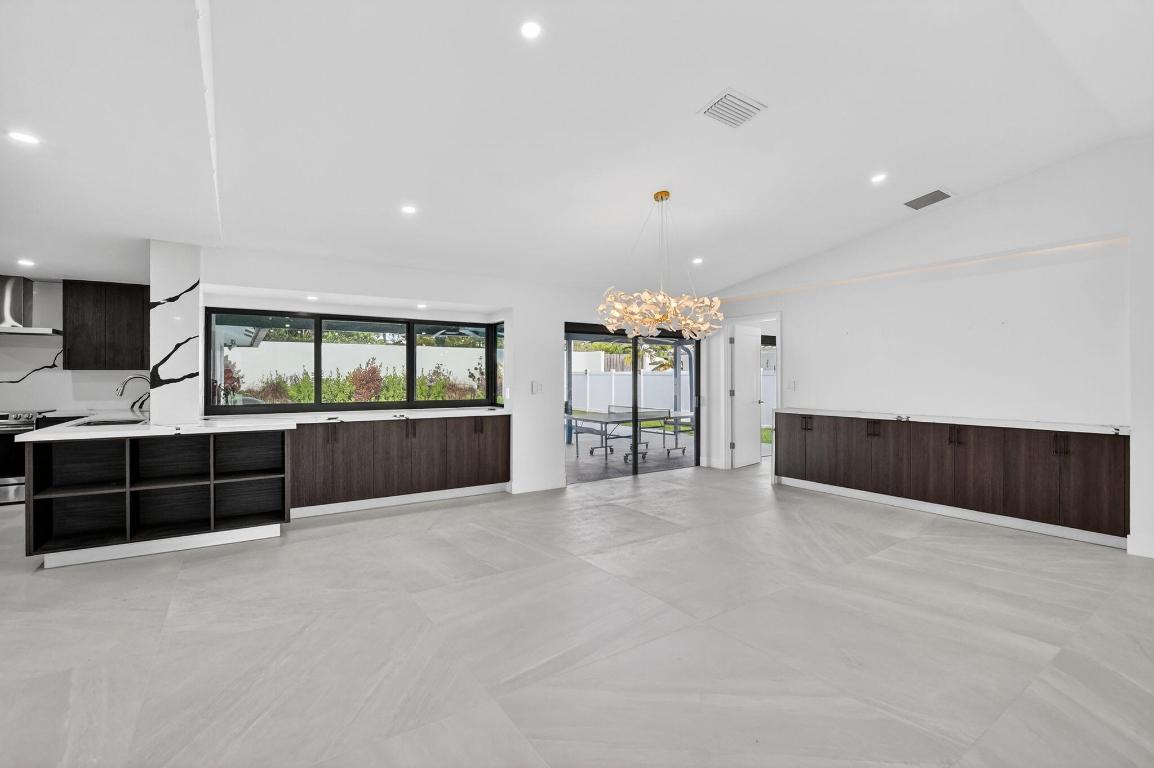 LOS PASEOS OF VIA VERDE REPLAT - Residential