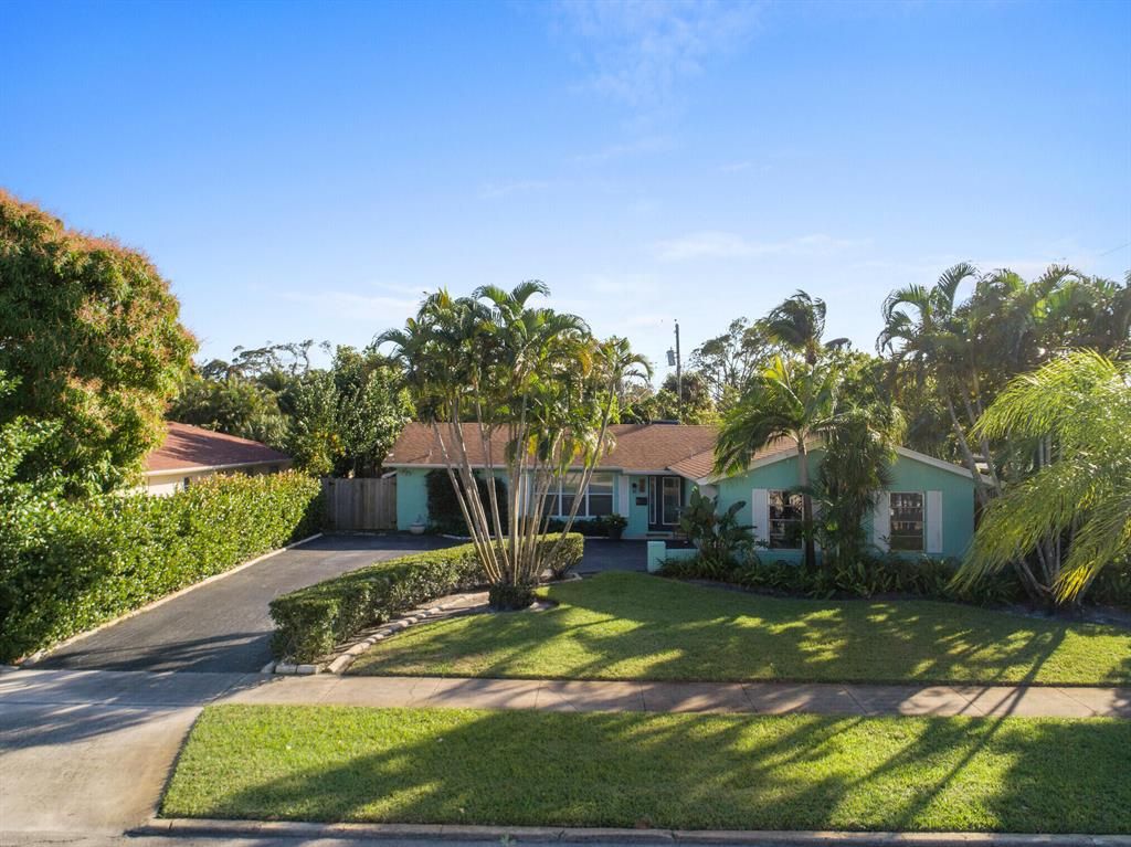 Photo of 262 Foresteria Drive, Lake Park, FL 33403 (MLS # R10763694)