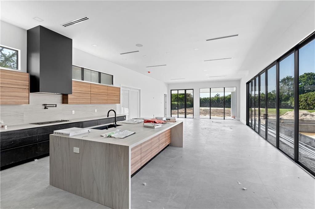 Sunshine Ranches - Residential