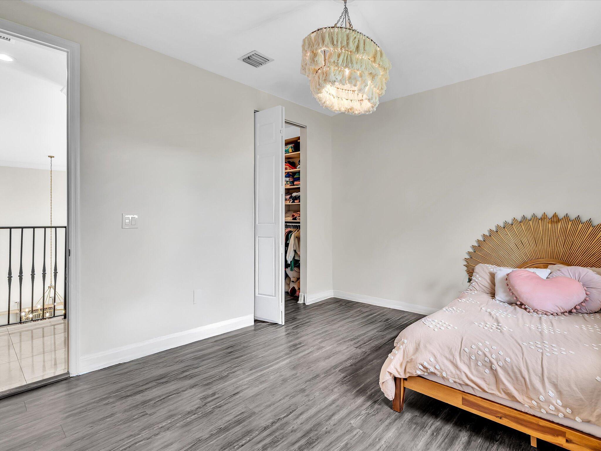 FOREST VIEW ESTATES - Residential