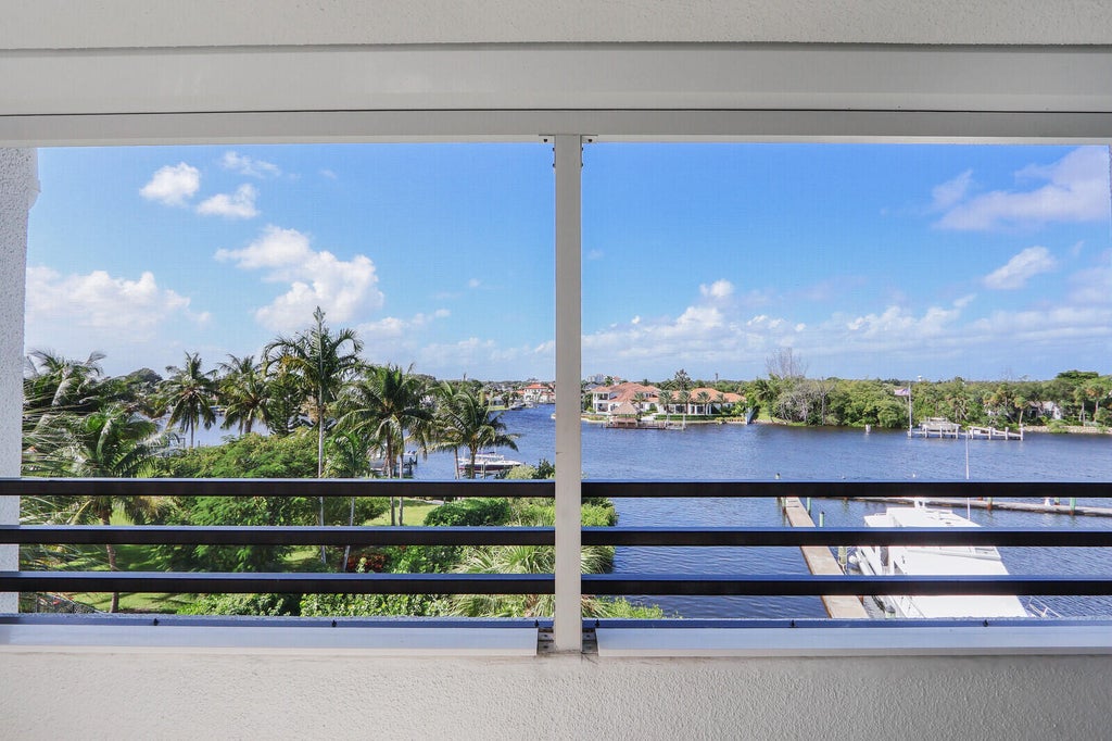 Photo of 944 OAK HARBOUR Drive, Juno Beach, FL 33408 (MLS # B26093461)