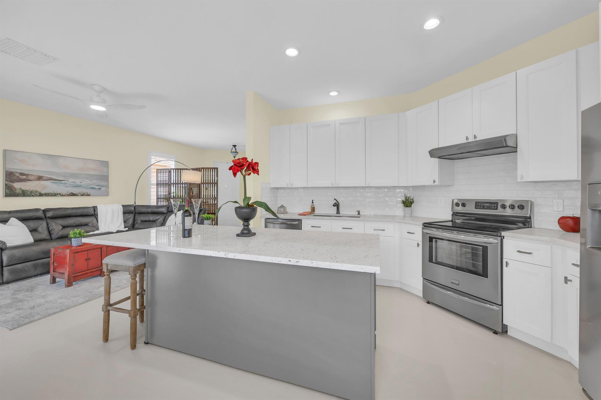 LAKEFOREST POINTE - Residential Lease