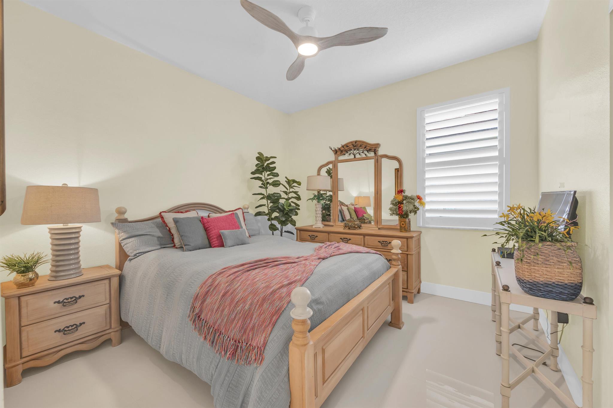 LAKEFOREST POINTE - Residential Lease