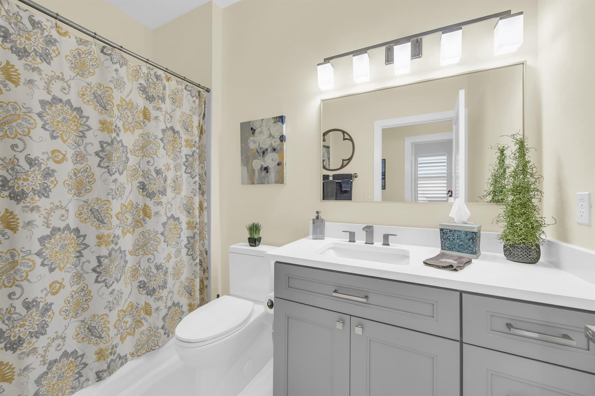 LAKEFOREST POINTE - Residential Lease