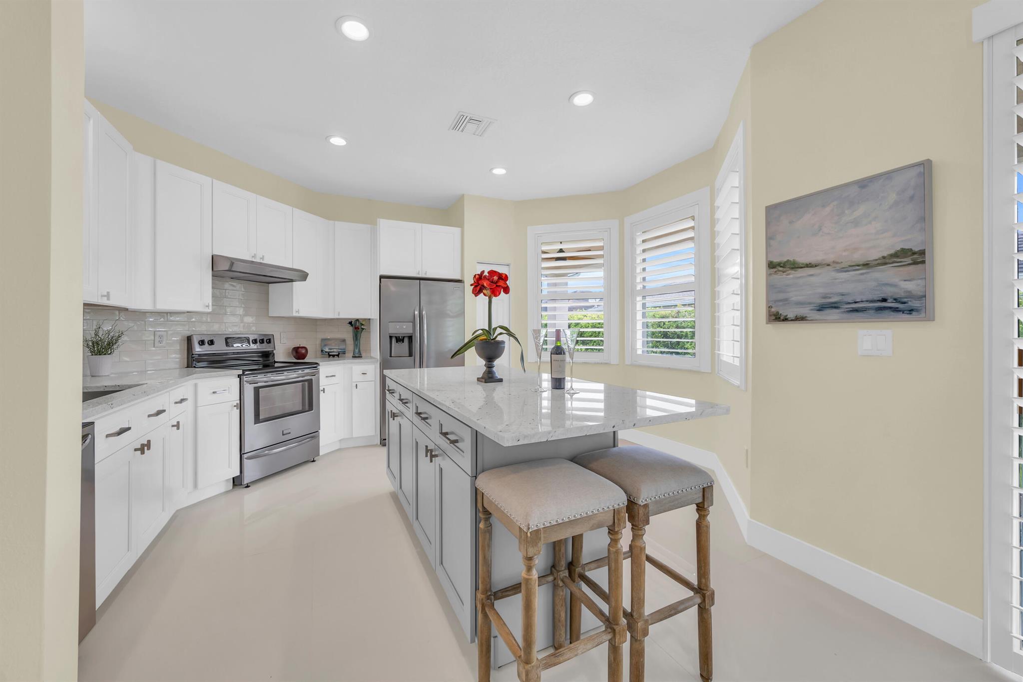 LAKEFOREST POINTE - Residential Lease