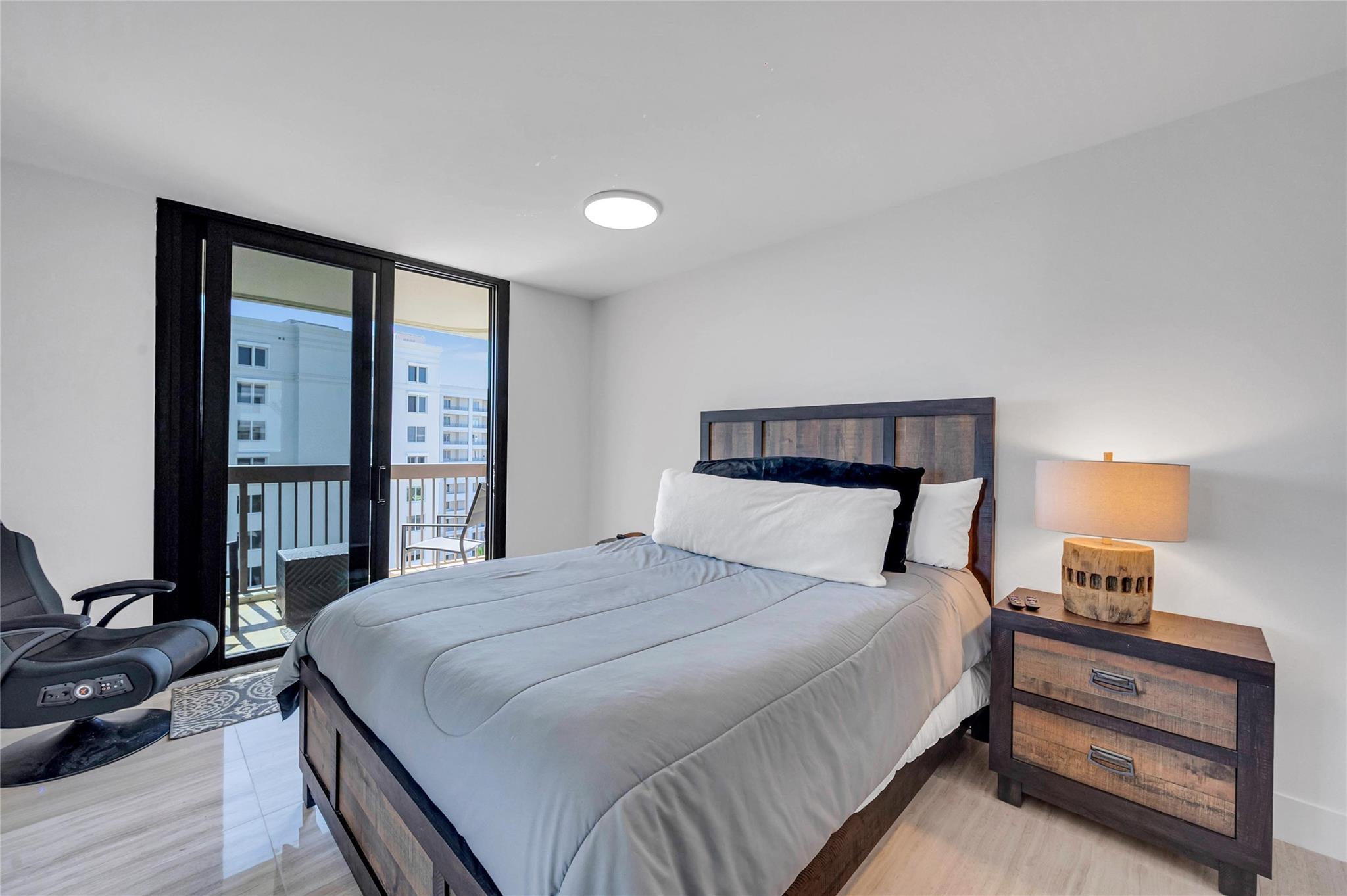 Voyager Condo - Residential