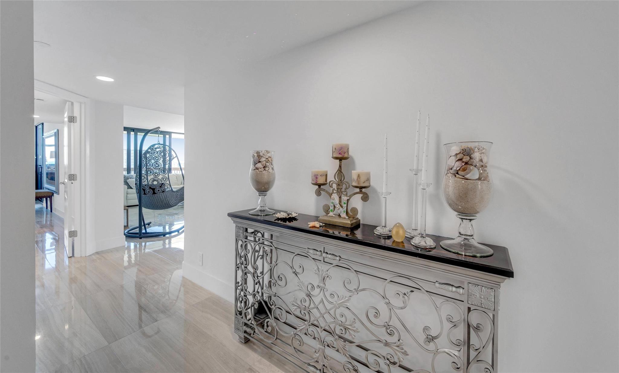 Voyager Condo - Residential