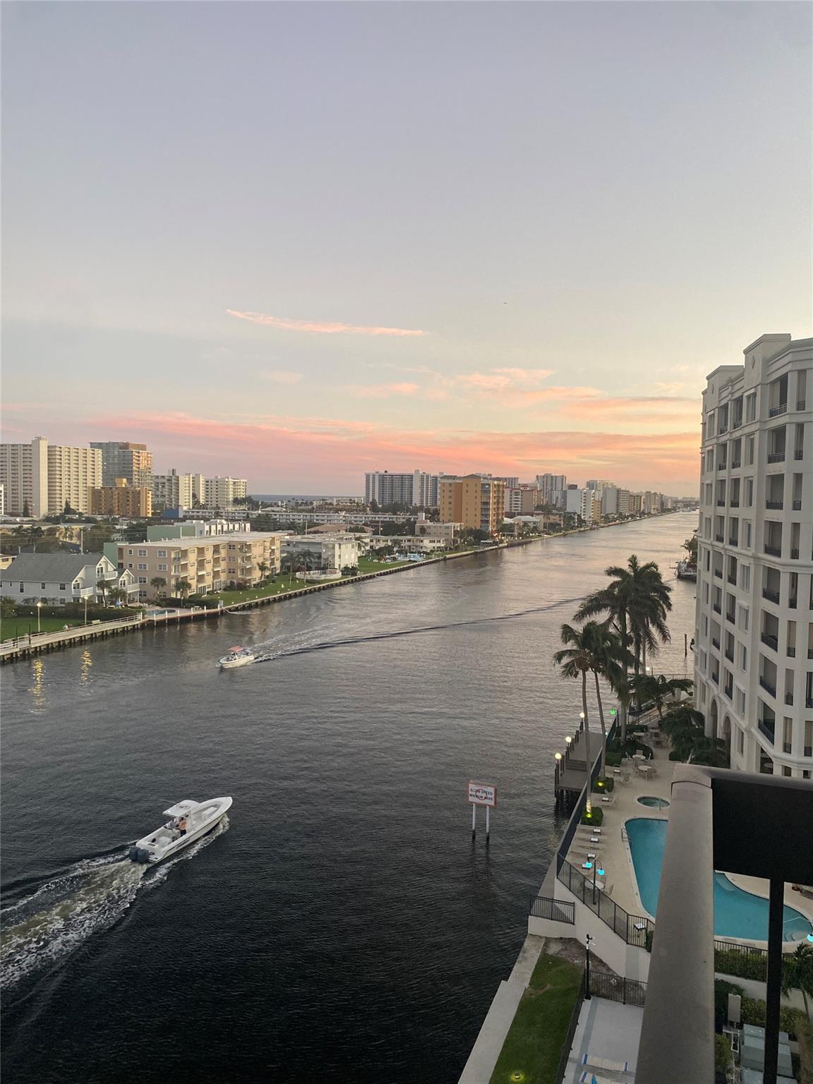 Voyager Condo - Residential