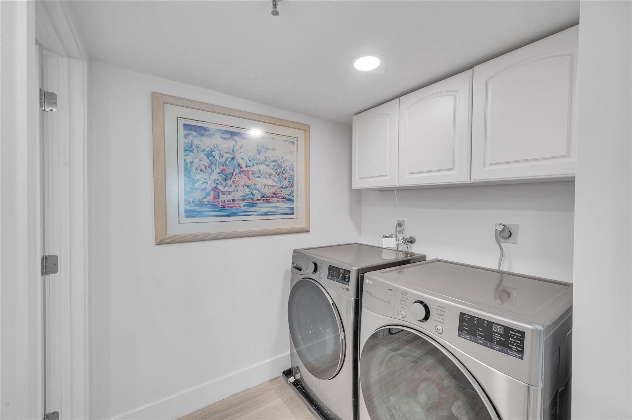 Voyager Condo - Residential