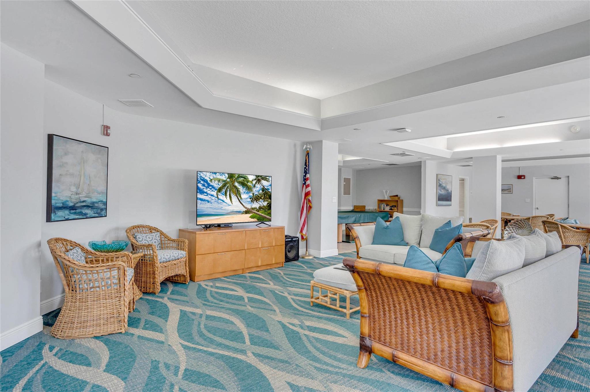 Voyager Condo - Residential