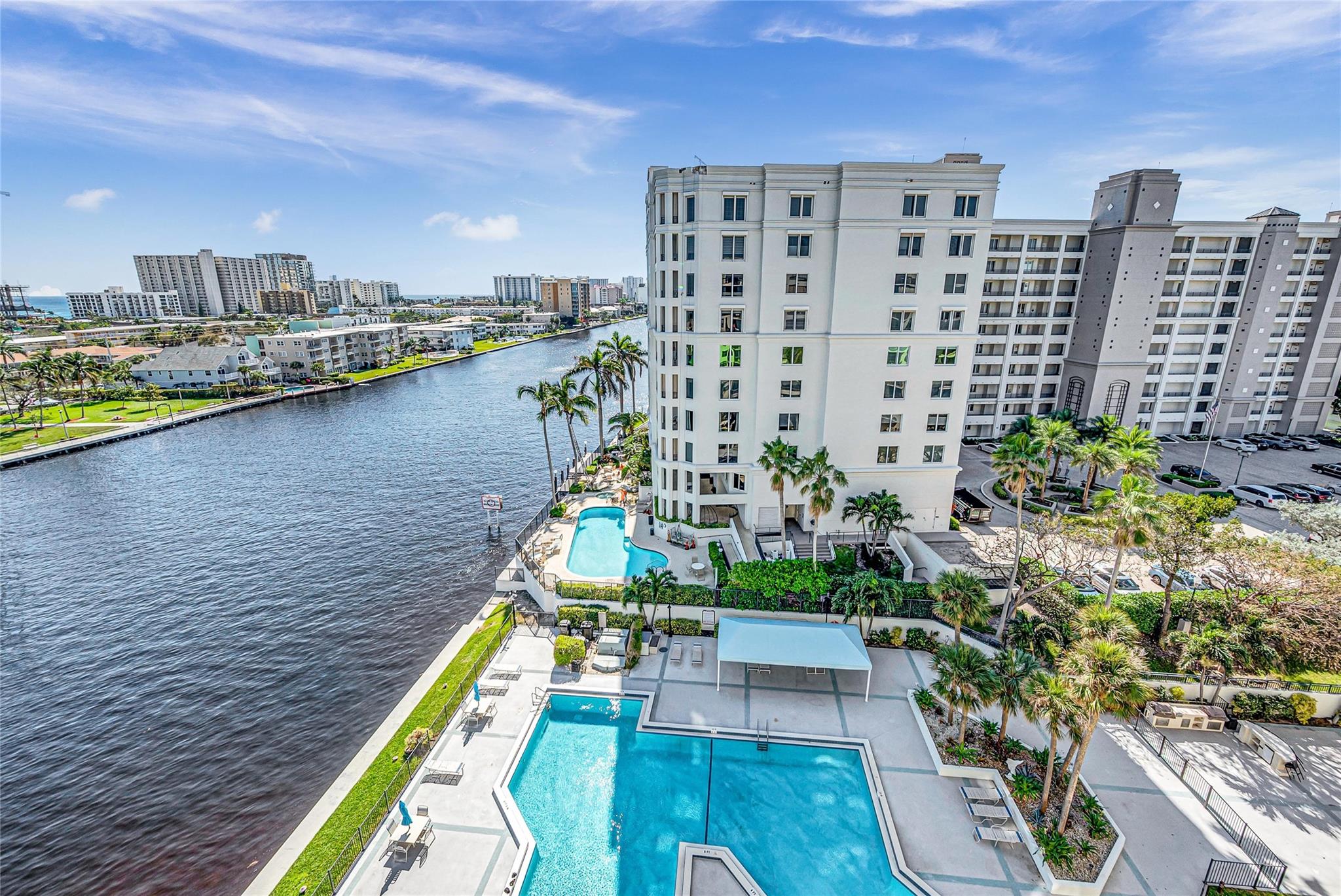 Voyager Condo - Residential