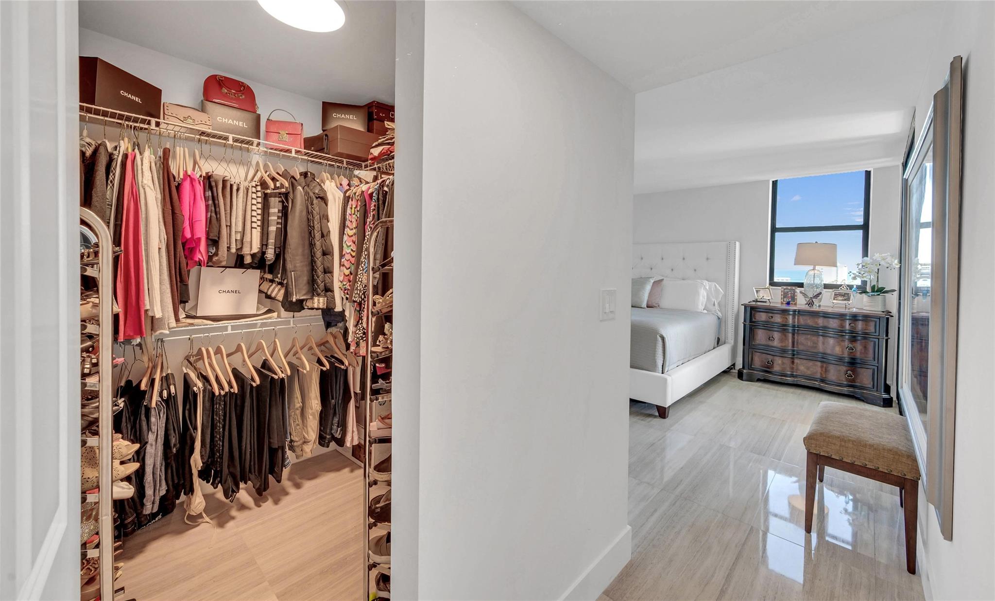 Voyager Condo - Residential