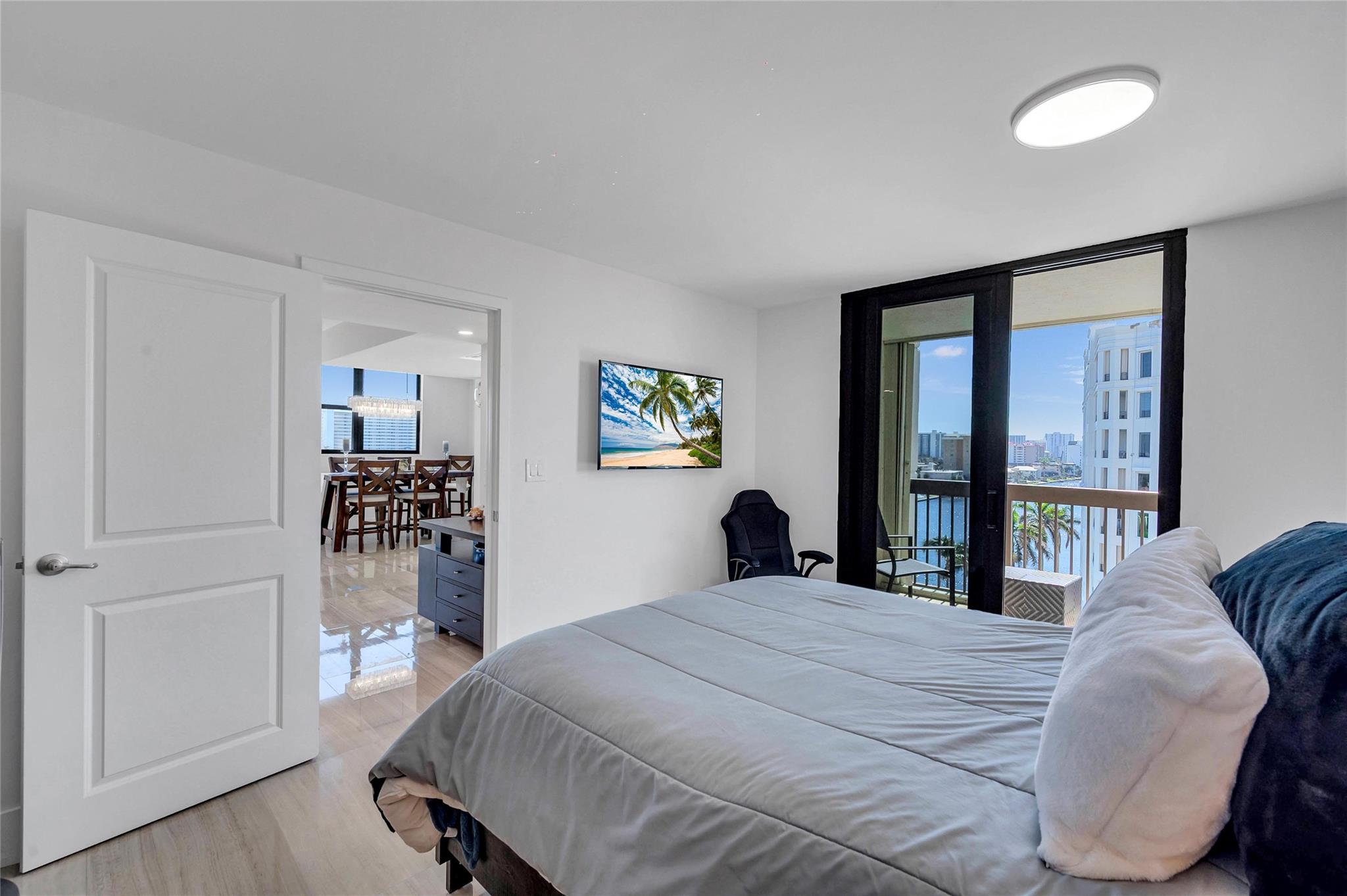 Voyager Condo - Residential