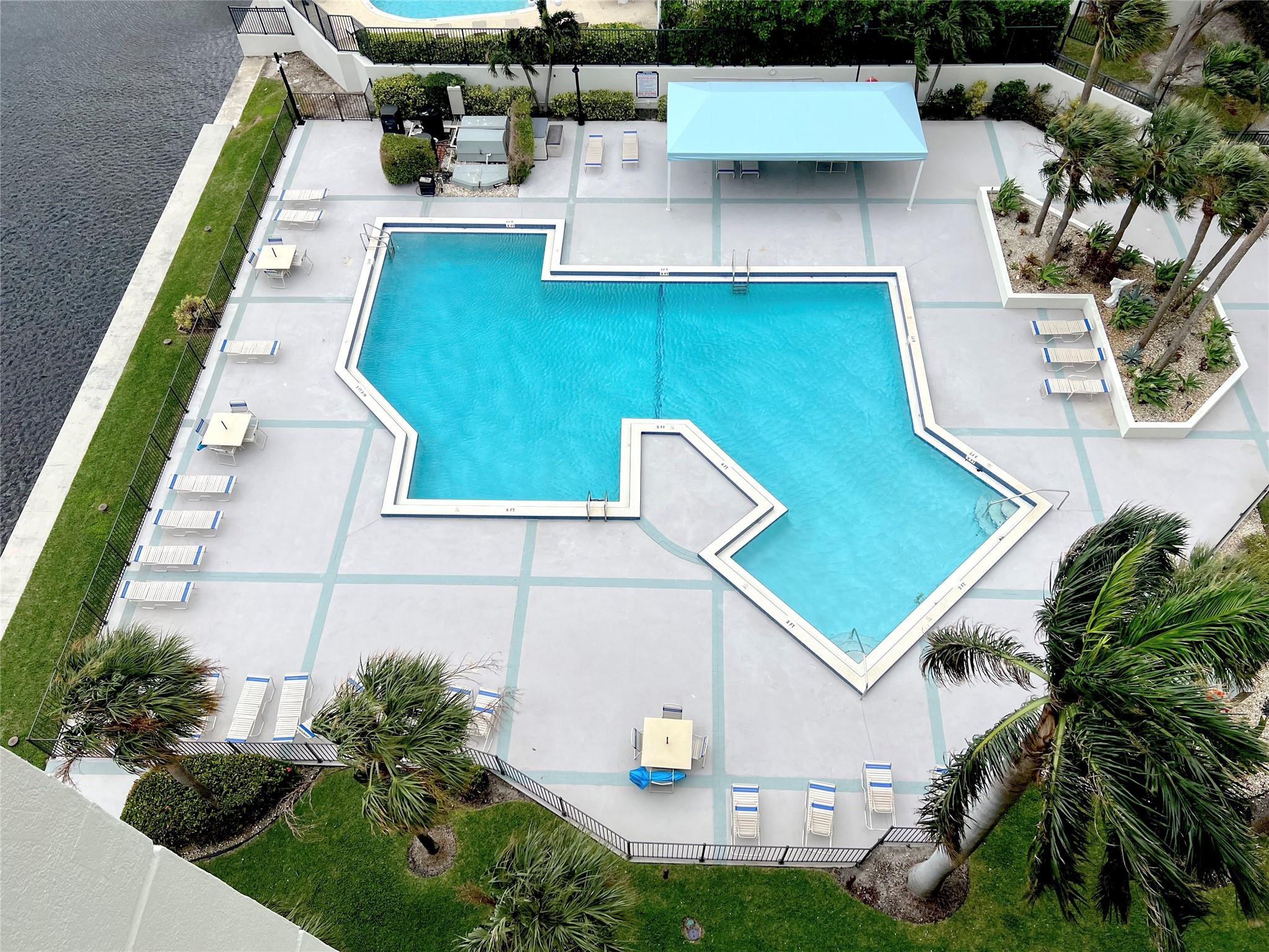 Voyager Condo - Residential