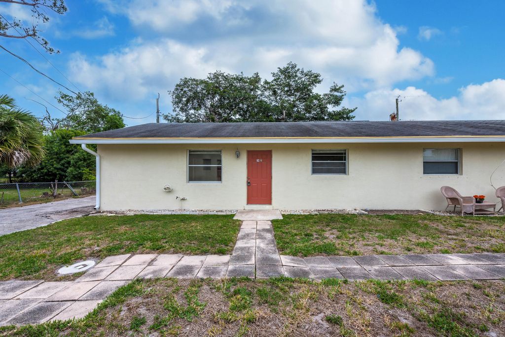 Photo of 1422 Kirk Rd, West Palm Beach, FL 33406 (MLS # R11164691)