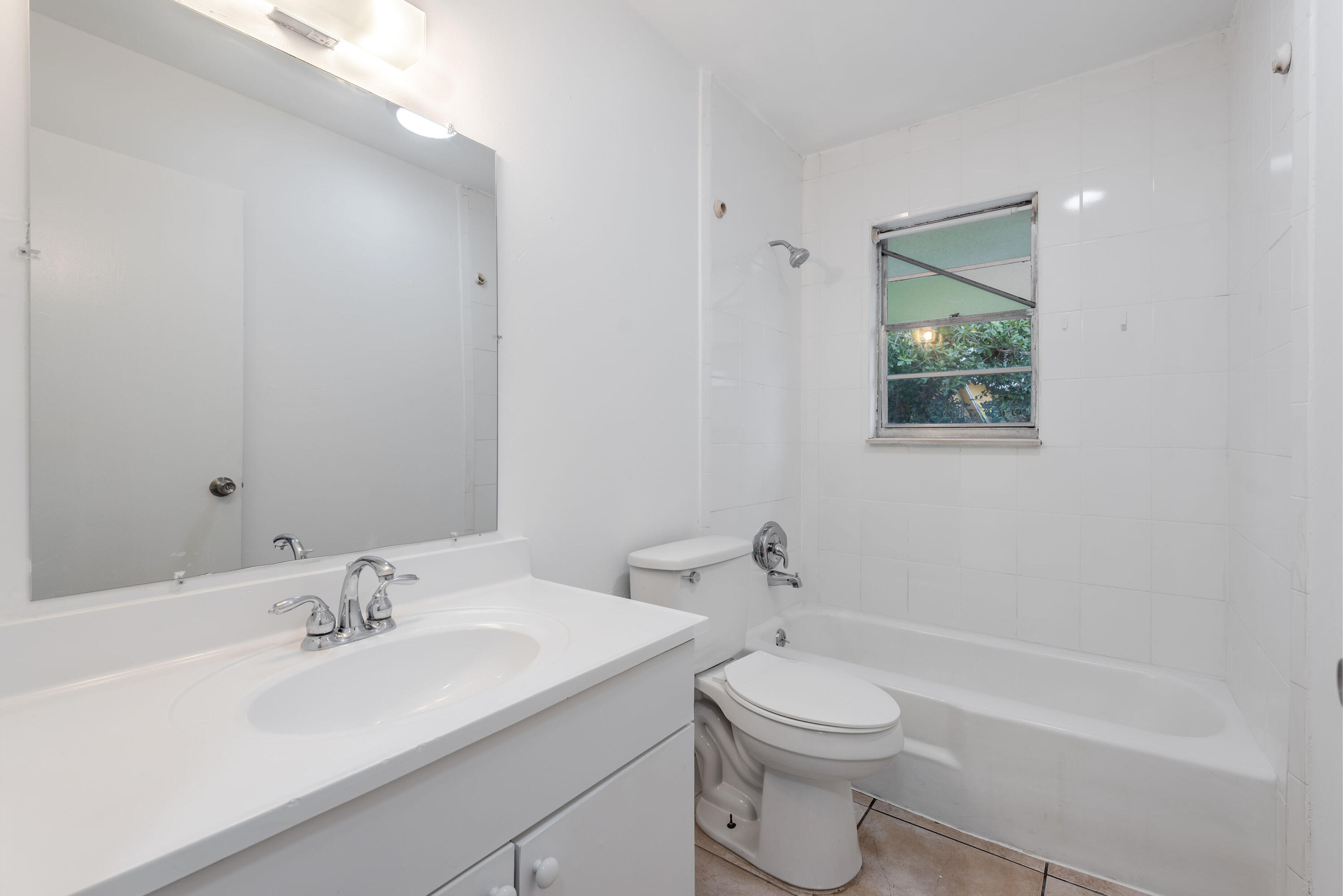 PINE AIR 6 - Residential Lease