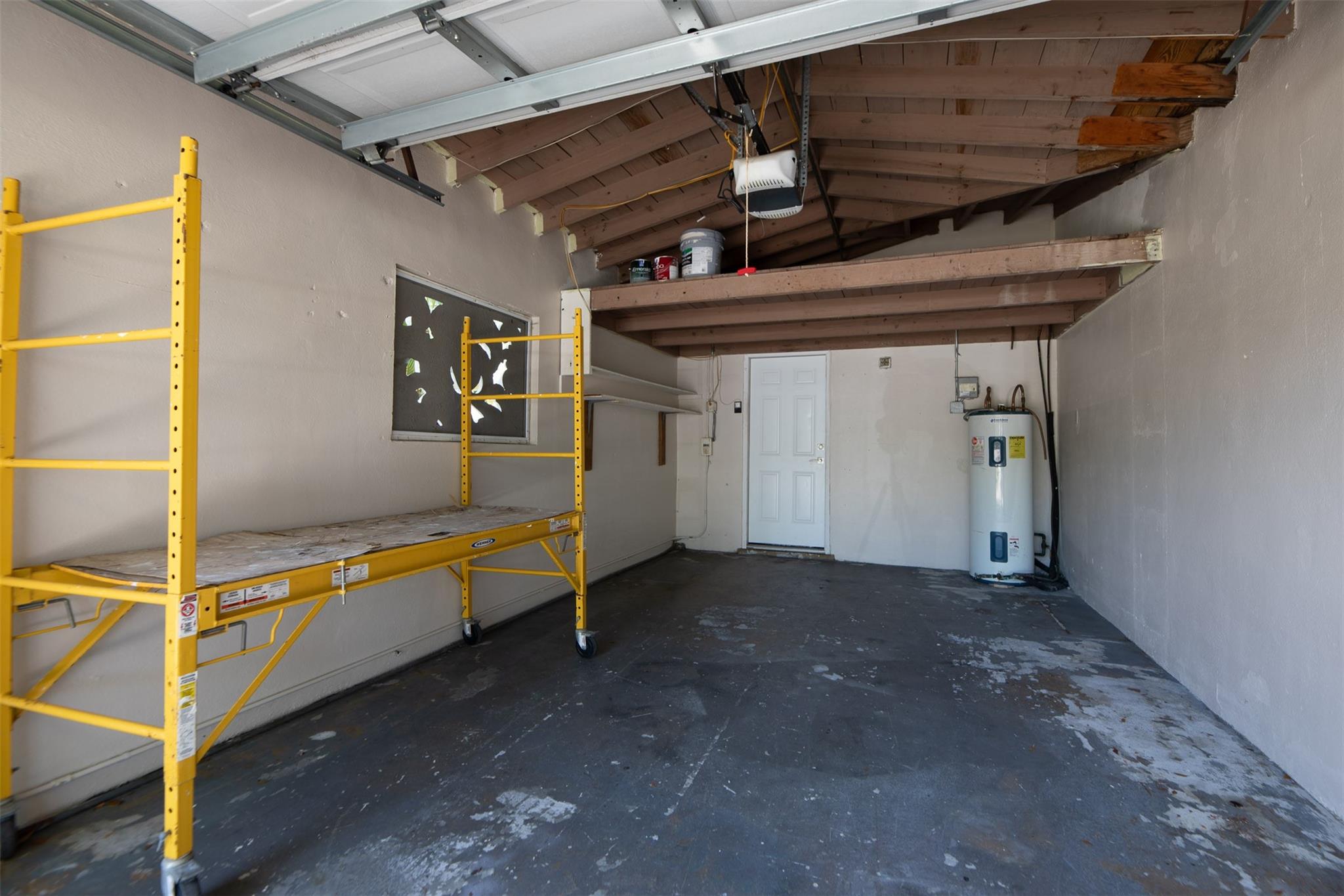 POINSETTIA HEIGHTS RIVER - Residential