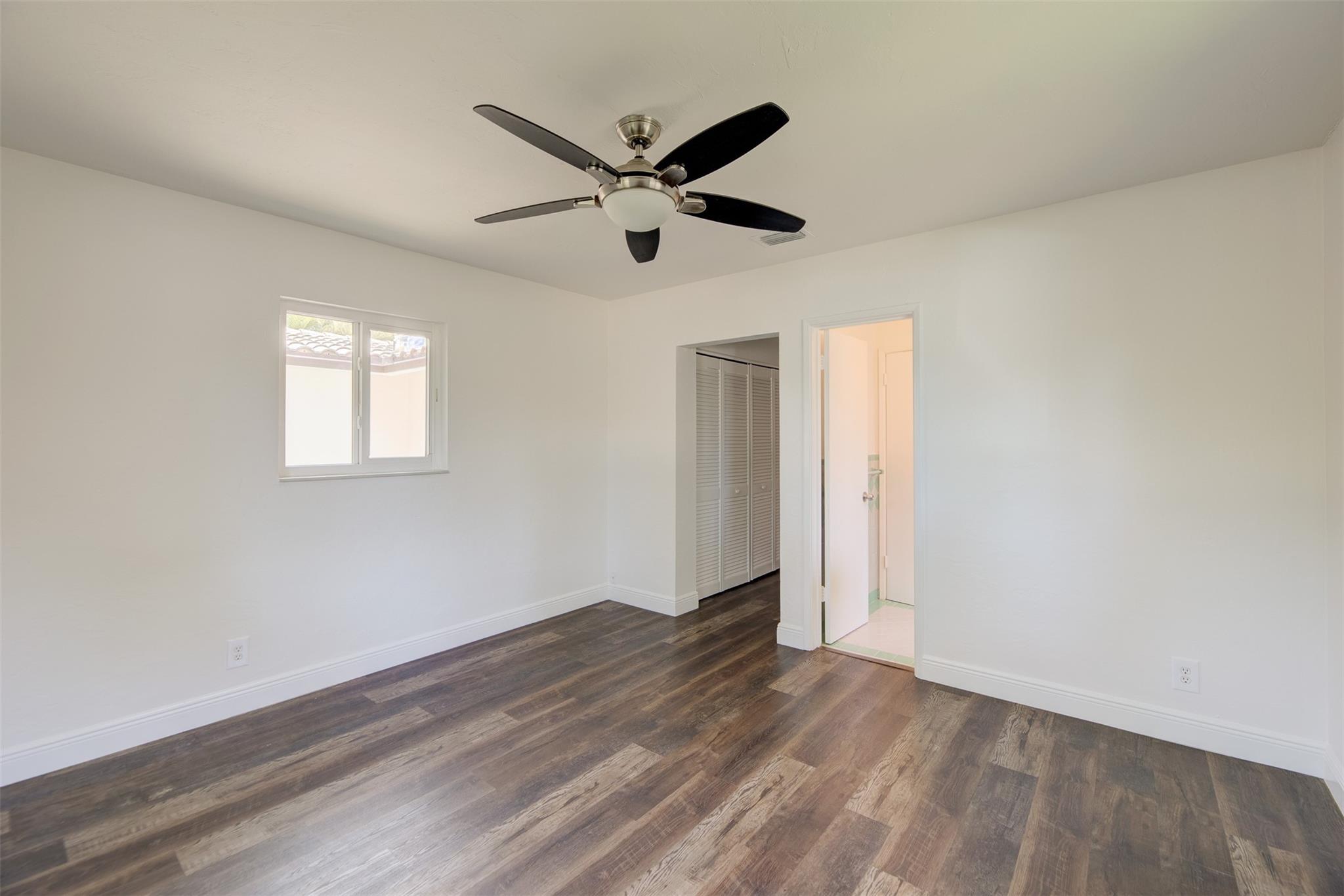 POINSETTIA HEIGHTS RIVER - Residential