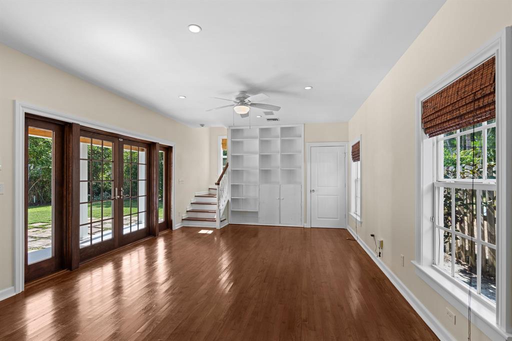 SOUTHLAND PARK - Residential