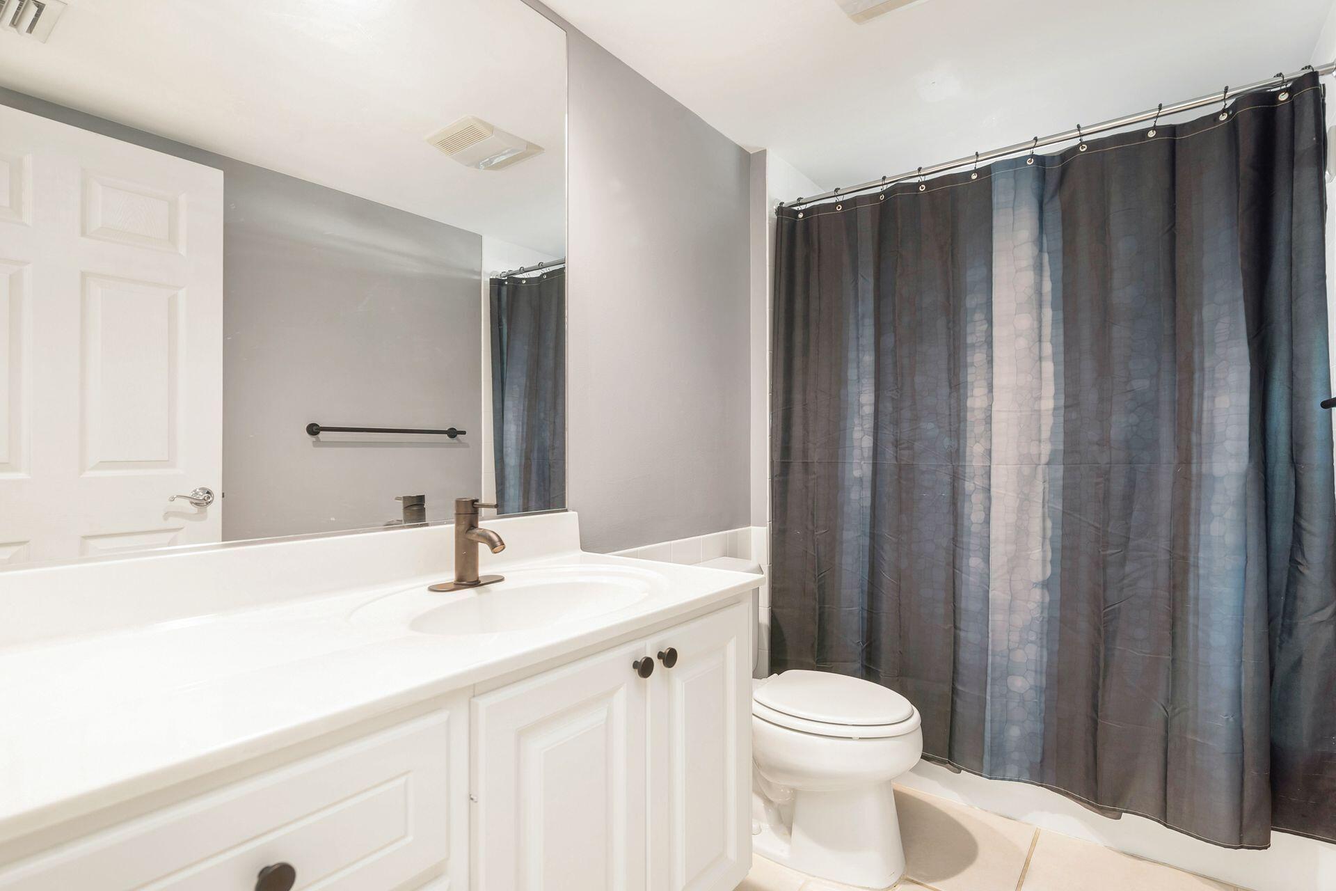 NEWHAVEN 7B PH 2 - Residential Lease