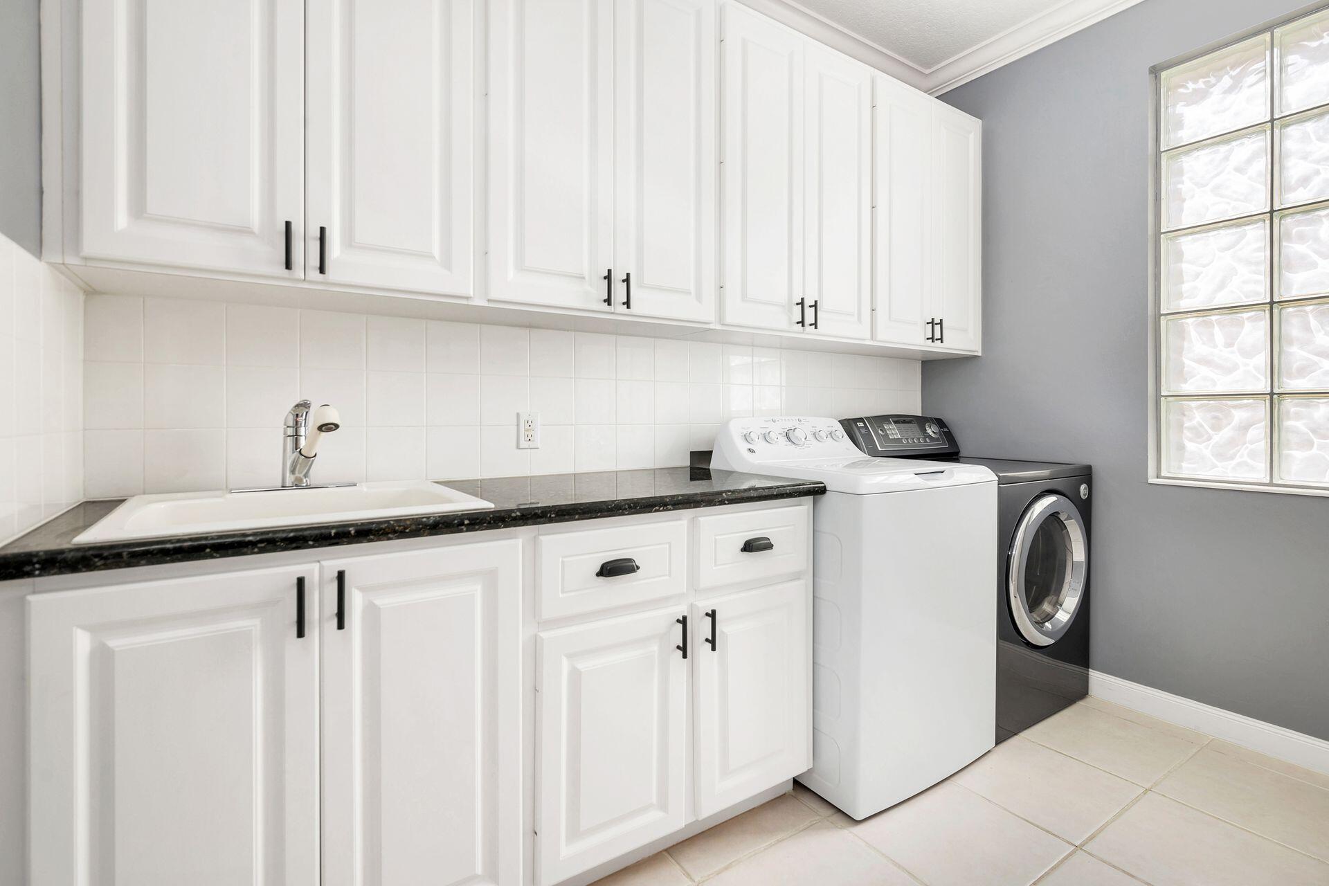 NEWHAVEN 7B PH 2 - Residential Lease