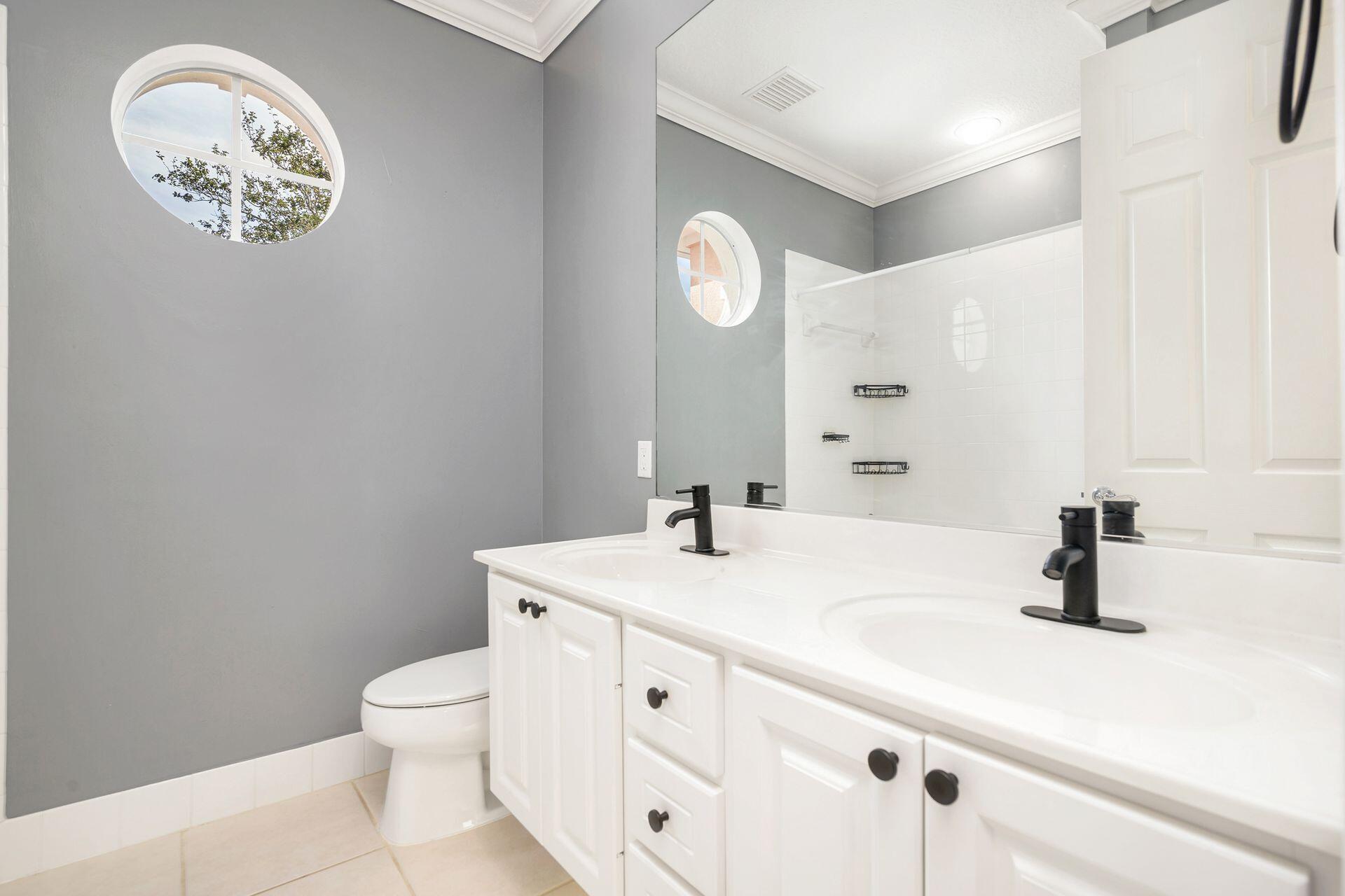 NEWHAVEN 7B PH 2 - Residential Lease