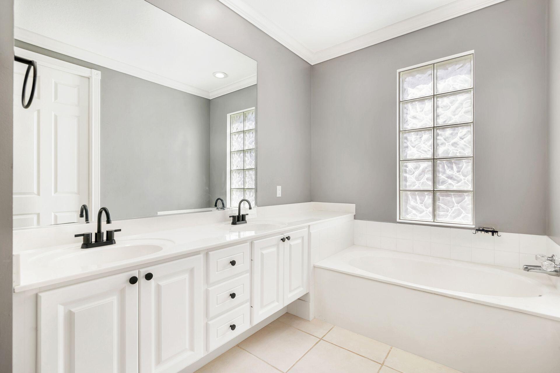 NEWHAVEN 7B PH 2 - Residential Lease