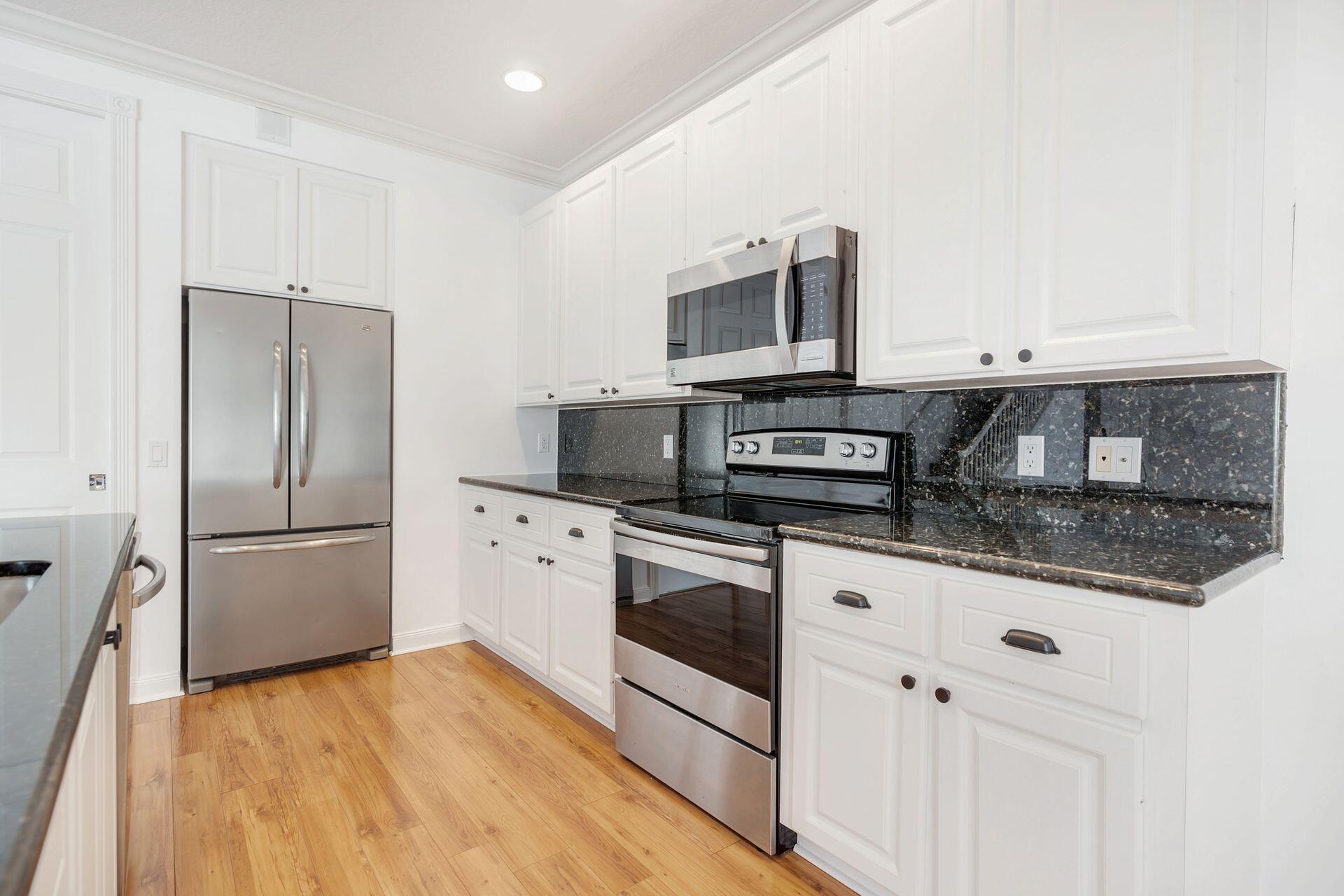 NEWHAVEN 7B PH 2 - Residential Lease