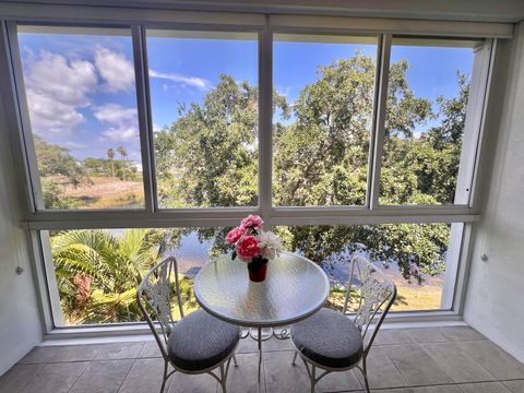 432 Grantham B Deerfield Beach FL 33442
