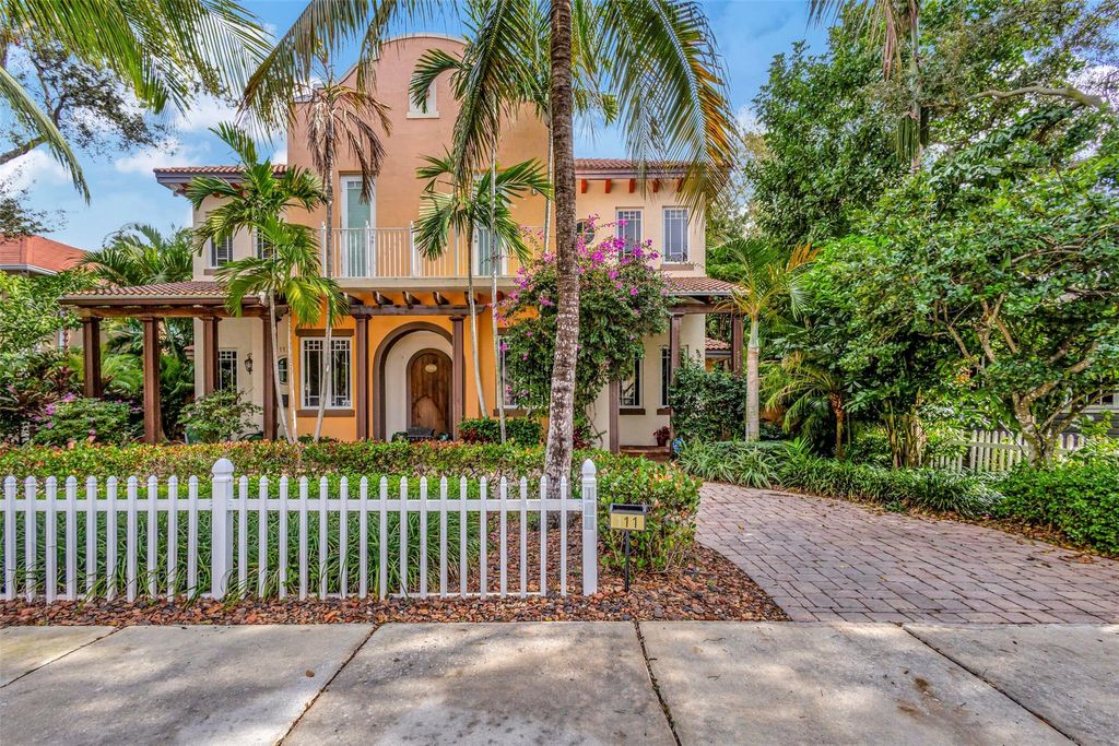 Photo of 111 NW 1st Avenue, Delray Beach, FL 33444 (MLS # F10419706)