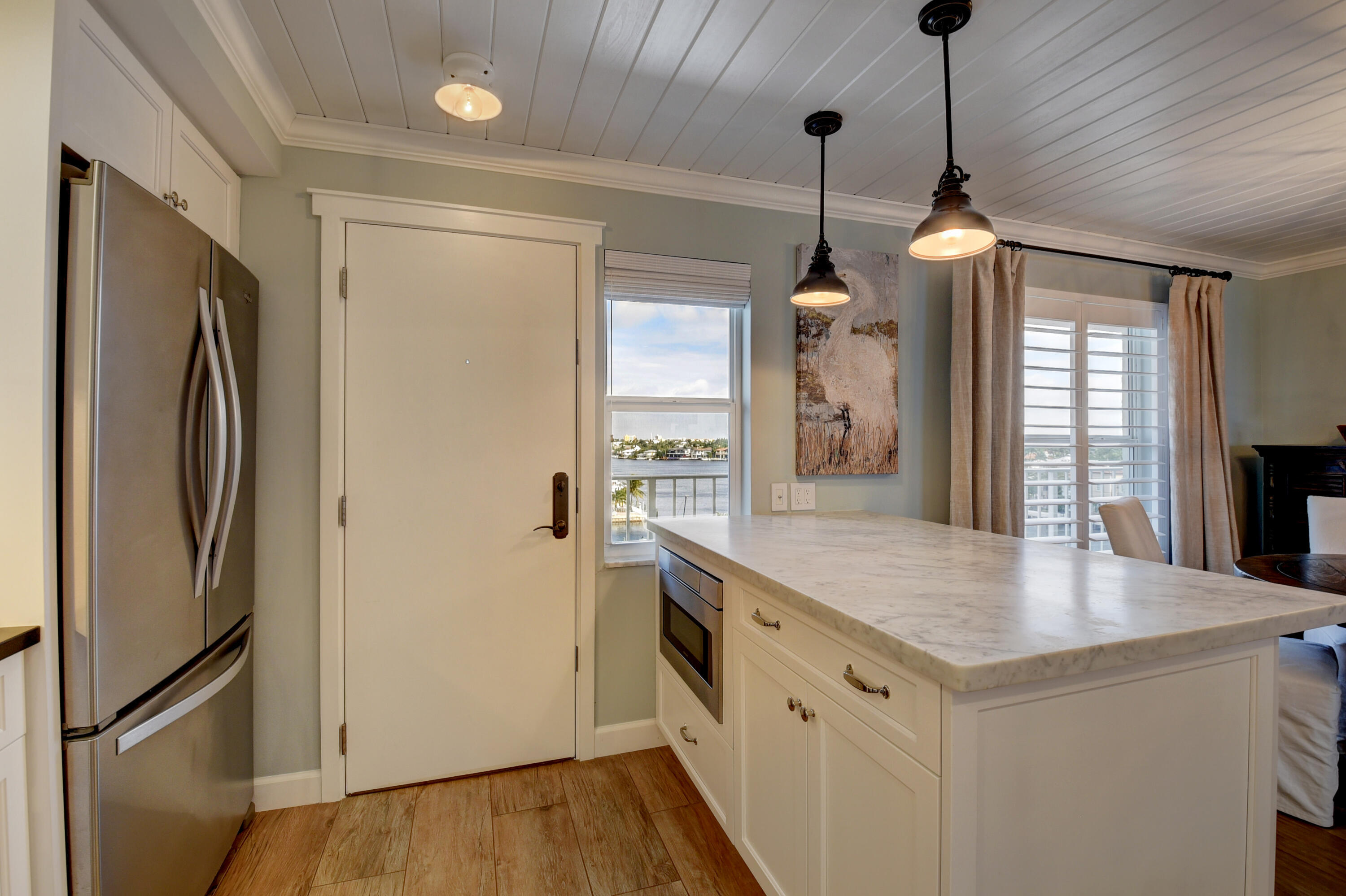 1 Harbourside Drive 3702
