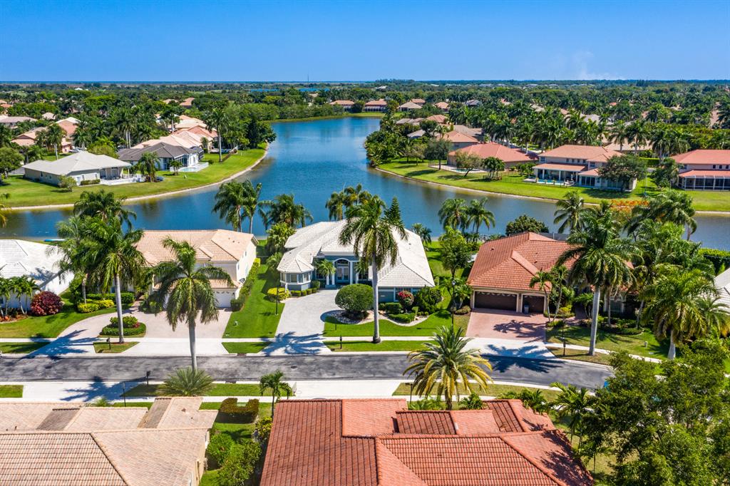 BOCA FALLS MYSTIC COVE - Residential